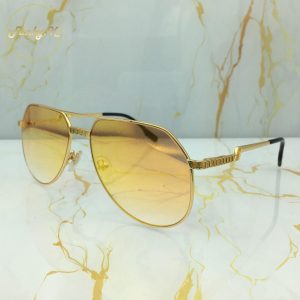 Hilton Exclusive 21 Gold Plated 24kt