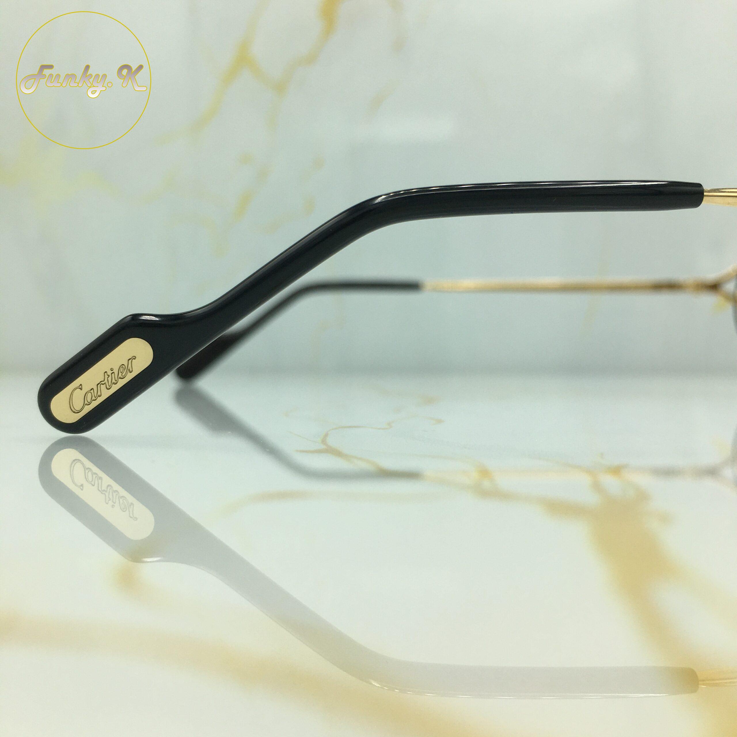Cartier Rimless Gold C Décor Godrons (2025) – Image 10
