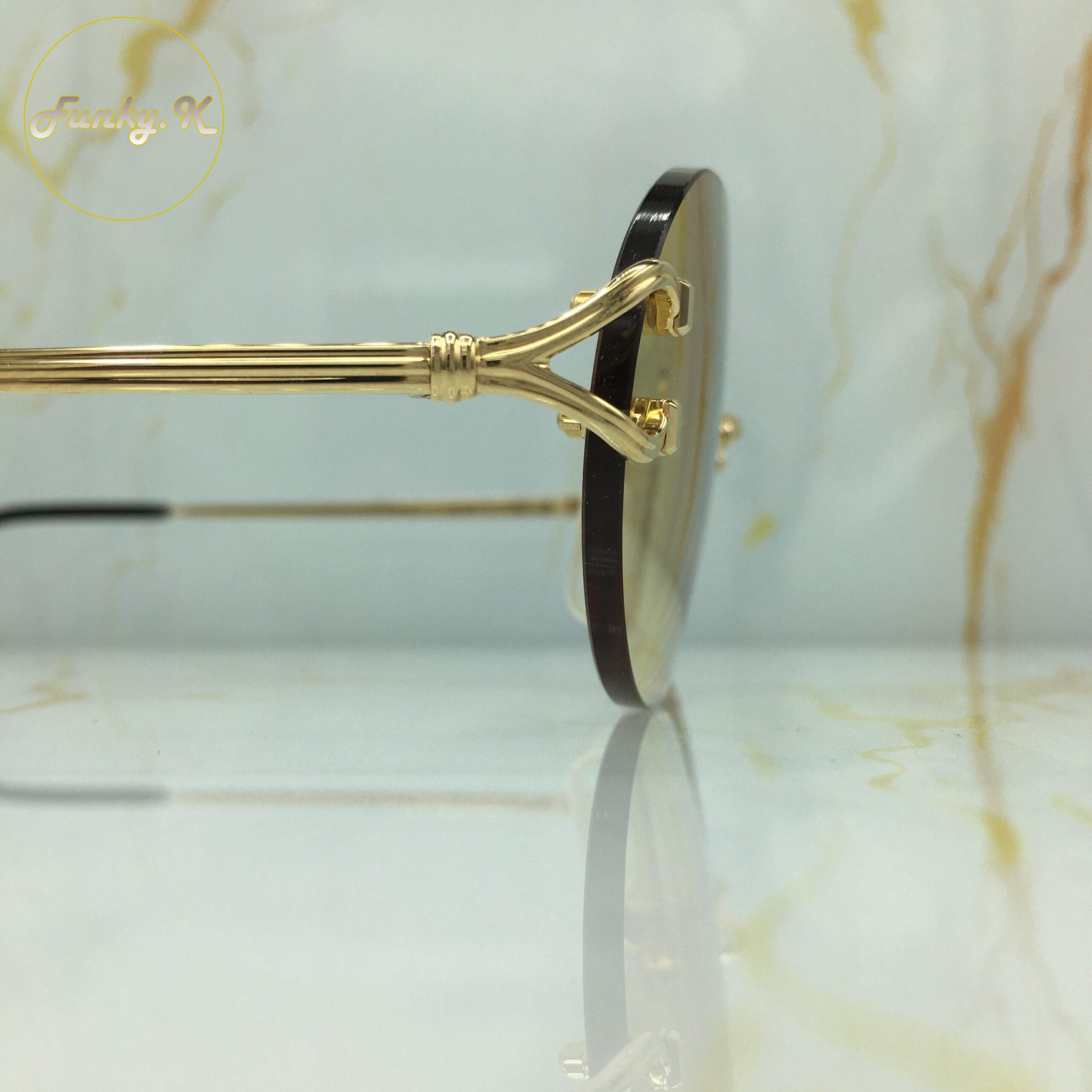 Cartier Rimless Gold C Décor Godrons (2025) – Image 15